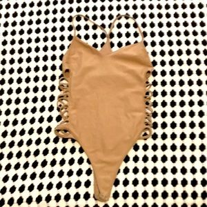 Bebe Serena Seamless Bodysuit Cut Outs Nude sz M/L